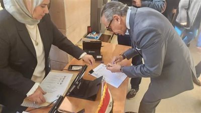 رسائل رؤساء الكنائس في الانتخابات الرئاسية: مفيش حاجة اسمها ناجح ناجح، والمشاركة أمر وطني 