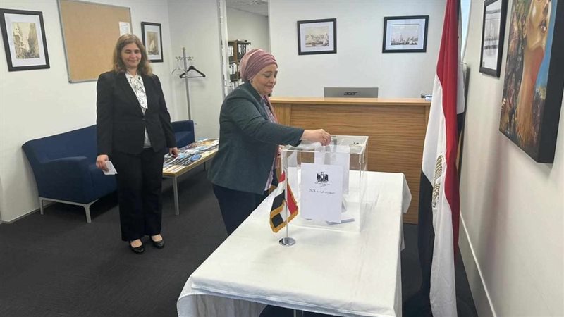 بدء التصويت بانتخابات