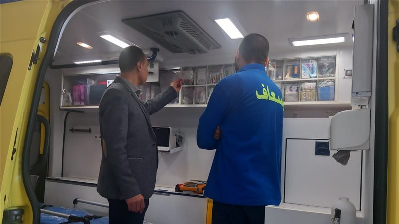 تفقد سيارة الإسعاف