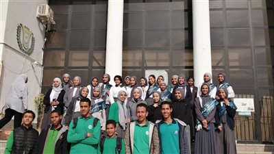 جامعة القناة تنشر الوعي البيئي بين طلاب مدارس الإسماعيلية (صور) 