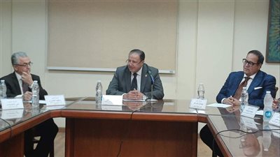 فلسطين في القلب، مائدة مستديرة بالأعلى للثقافة بمناسبة اليوم العالمي للتضامن مع الشعب الفلسطيني