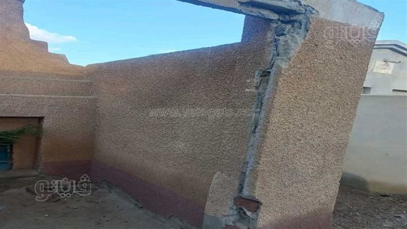 سرقة بوابات المقابر