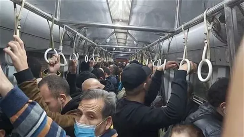  زحام مترو الخط الأول،فيتو