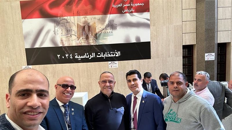 أشرف عبد الباقي اثناء