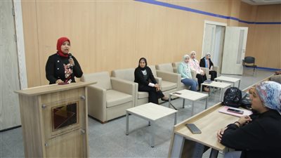 كوني ملهمة، جلسة حوارية لوحدة مناهضة العنف ضد المرأة بجامعة طيبة 