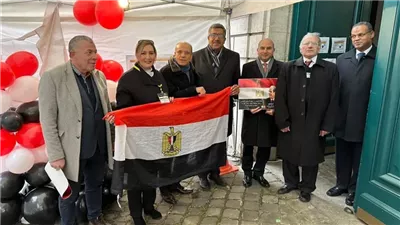 إقبال المصريين على لجان الانتخابات في الولايات المتحدة رغم ساعات العمل 