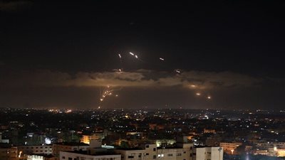 إطلاق رشقة صاروخية ثقيلة من لبنان باتجاه الجليل الغربي