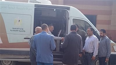 تشغيل سيارات الخدمات التكنولوجية المتنقلة بمركز ومدينة كوم حمادة