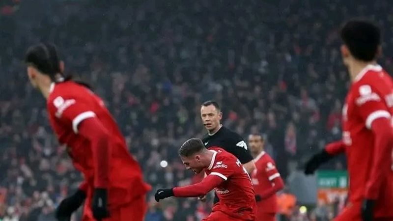 ليفربول، فيتو
