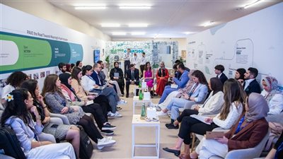 أشرف صبحي يدعو مجلس وزراء الرياضة العرب لتبني مبادرة رواد المناخ الشباب