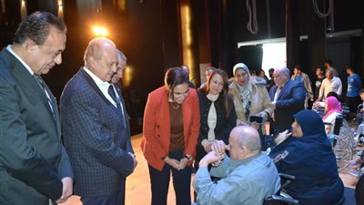  في احتفالية اليوم العالمي لذوي الهمم، توزيع 29 كرسيا متحركا مجانا بالبحيرة