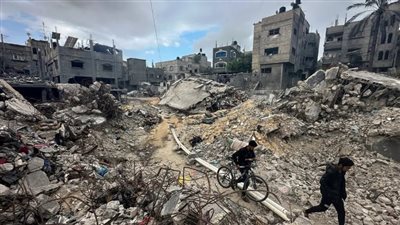 زوارق إسرائيلية تقصف سواحل رفح وخان يونس جنوب غزة