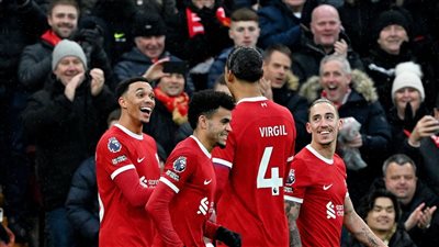 ليفربول يفوز 4-3 على فولهام ويصعد للمركز الثاني مؤقتا (صور)