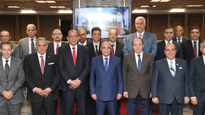 عمر مروان يلتقي وفد نادي القضاة بمقر وزارة العدل في العاصمة الإدارية