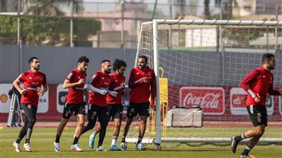 الأهلي يعود للتدريبات استعدادا لمواجهة شباب بلوزداد الجزائري