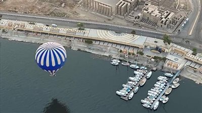 سماء الأقصر تتزين بتحليق 45 رحلة بالون طائر 