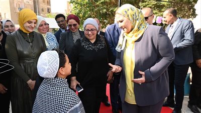 وزيرة التضامن تفتتح مركزا لخدمات الأسرة والطفولة المبكرة بالسادس من أكتوبر