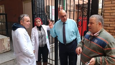 مدير عام فرع التأمين الشرقية يفاجئ المبرة بالزقازيق