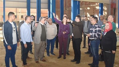وزيرة الثقافة تتفقد مشروع إنشاء مركز 15 مايو للفنون 