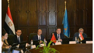 رئيس جامعة الإسكندرية يستقبل وفد جامعة تشجيانغ يوي شيو بالصين لبحث سبل التعاون