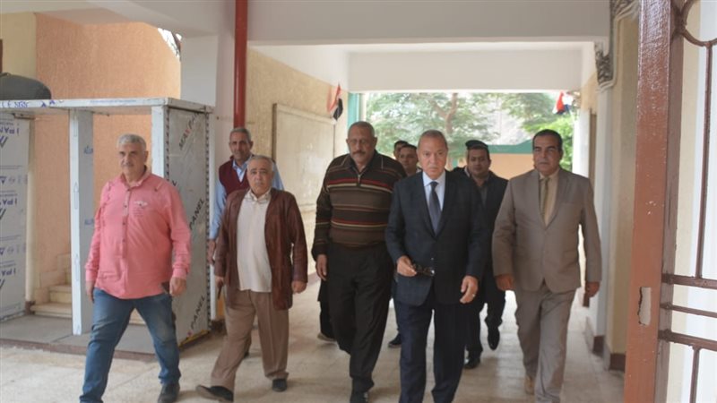 محافظ القليوبية خلال