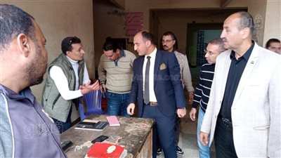 التحفظ على 4 أطنان مواد غذائية في حملة لحماية المستهلك ببني سويف