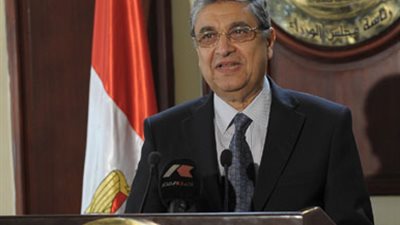 تجديد ترخيص الشركات الخاصة لمزاولة نشاط توزيع وبيع الطاقة الكهربائية