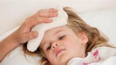 5 سلوكيات خاطئة امتنعي عنهم عند علاج السخونية عند الأطفال 