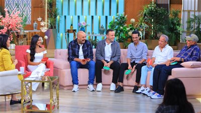 حاتم صلاح وأبطال 