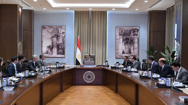 اجتماع برئاسة الدكتور