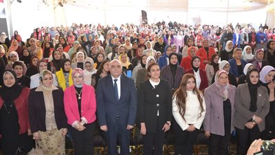 نائب محافظ البحيرة تشهد المؤتمر الوطنى لدعم مشاركة المرأة بالانتخابات الرئاسية (صور)