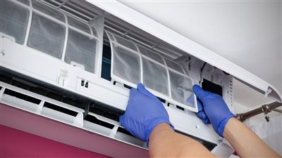 الثلاجات والتكييفات تهدد البشر بموجة احتباس حراري الأخطر على الإطلاق، وقادة العالم يتفقون على اتخاذ تدابير رئيسية لخفض الانبعاثات المتوقعة لعام 2050