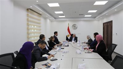 وزير التعليم العالي يناقش خطة عمل بنك المعرفة المصري مع رئيس Knowledge E