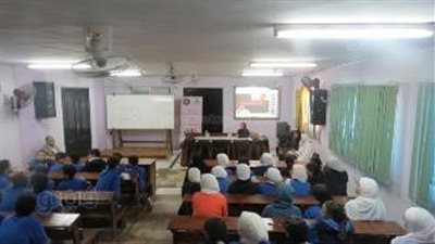 الداخلية تعقد لقاءات مع طلبة المدارس للتوعية بمخاطر تعاطي المخدرات (صور)