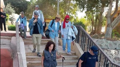 وفد سياحي من ألمانيا يزور المناطق الأثرية بالمنيا