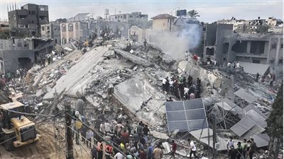 مجزرة جديدة، عشرات الشهداء والمصابين في قصف إسرائيلي فجرا على مخيم جباليا (فيديو)