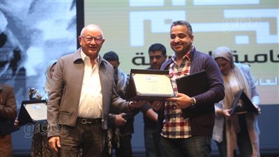 محمود عزت يفوز بالمركز الأول في جائزة فؤاد نجم لشعر العامية، ومحمد علي للدراسات النقدية (صور)
