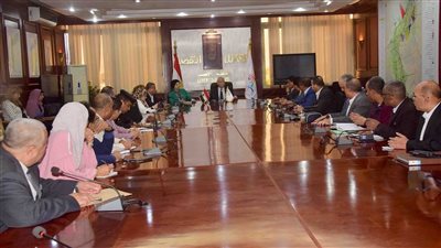 محافظ الأقصر يوجه برفع درجة الاستعداد قبل إجراء الانتخابات الرئاسية 