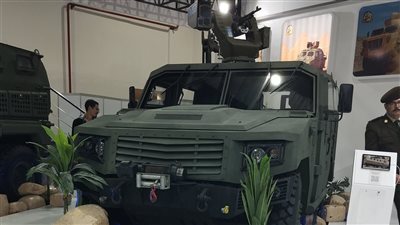 إقبال كبير على العربة التمساح داخل الجناح المصري في معرض إيديكس 2023 