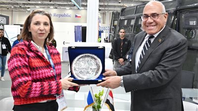 رئيس العربية للتصنيع يبحث التعاون المشترك مع وفد شركة داسو الفرنسية 