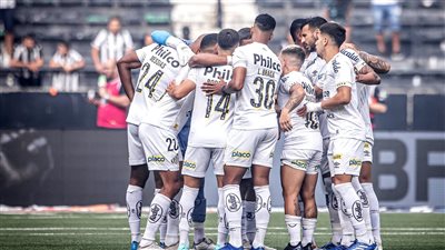 سانتوس يطيح بمدربه بعد الخسارة المذلة 6-0 أمام فاسكو دا جاما