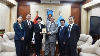 رئيس جامعة الأقصر يستقبل وفدا من جامعة شمال الصين لبحث سبل التعاون المشترك