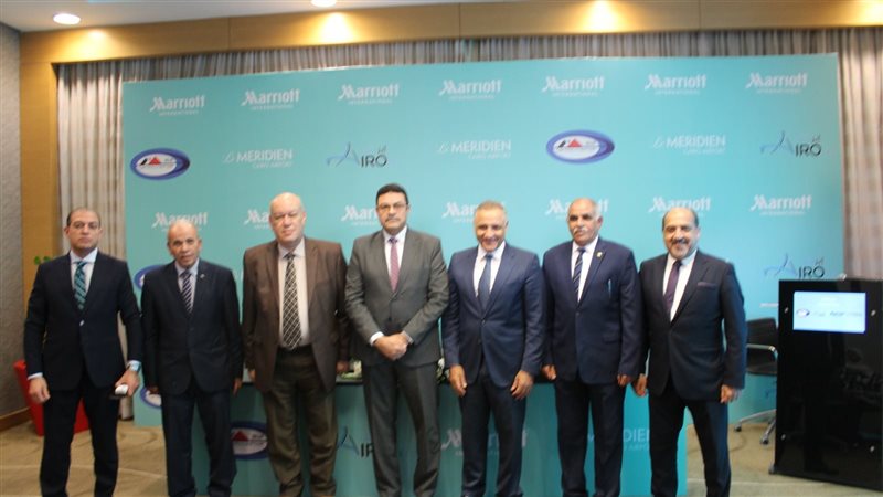 ايروتيل تجدد تعاقدها