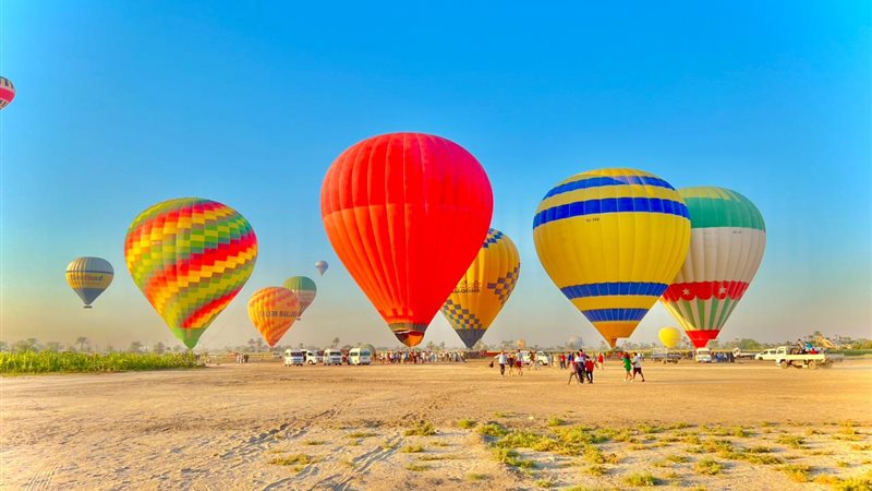 رحلات البالون الطائر