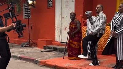 محمد رمضان يكشف موقفا محرجا تعرض له أثناء تصوير أغنية أمم أفريقيا (فيديو)