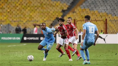 الأهلي يتعادل سلبيا أمام شباب بلوزداد في مباراة إهدار الفرص (صور)