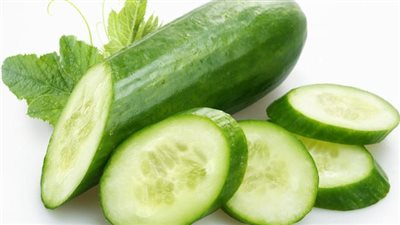 فوائد الخيار، يعزز جمال البشرة ونضارتها ويحارب السرطان