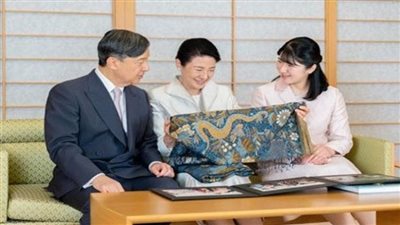 احتفلت بالذكرى الـ 30 لزواجها، إمبراطورة اليابان تطفئ 60 شمعة