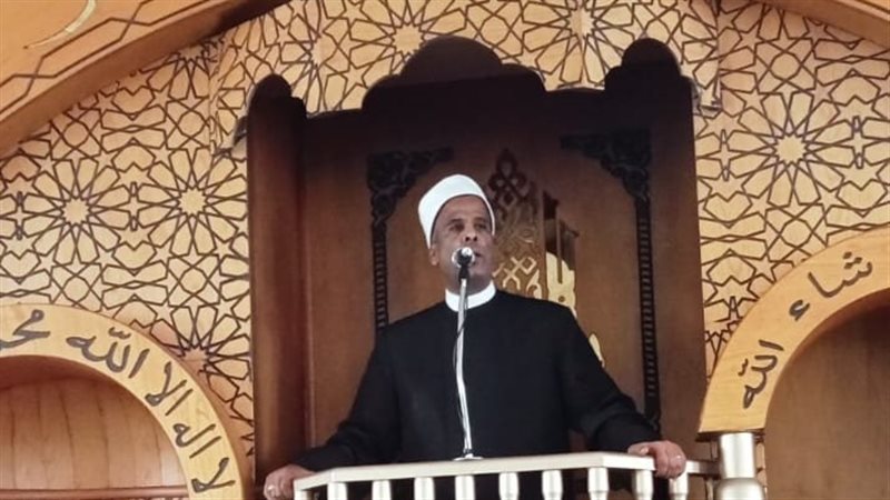 أحد مساجد البحيرة،