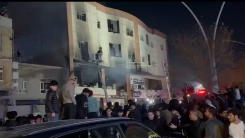 حريق، فيتو 